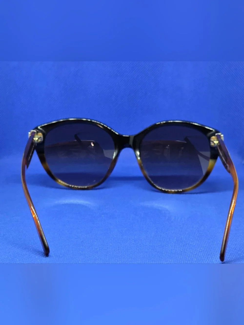 Burberry B 4242 3632/13 Black&Tortoise Frame Gradient Lenses With Buckle Accent
